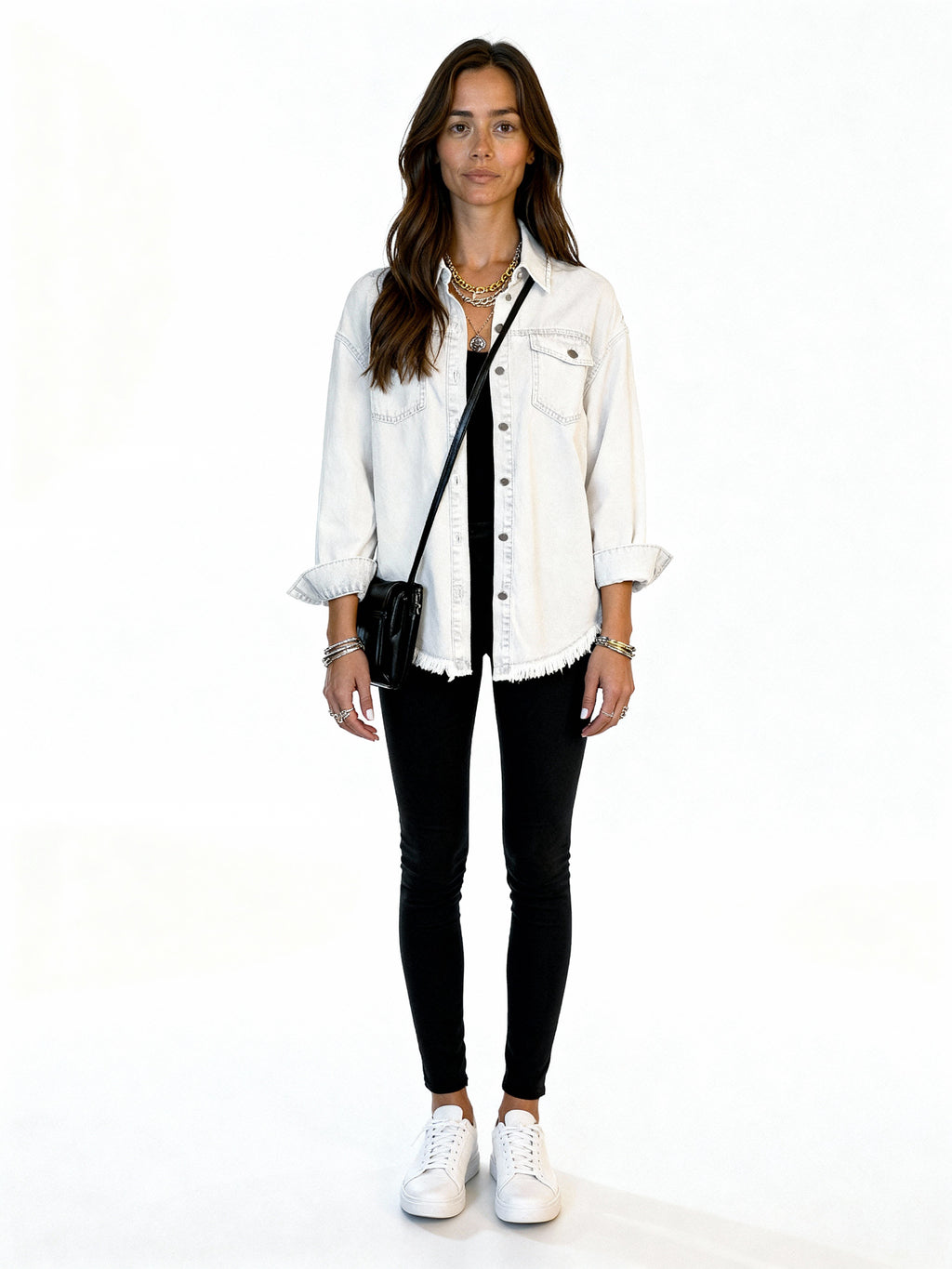 Reyna | Sobrecamisa denim con bajo desflecado y botones metálicos