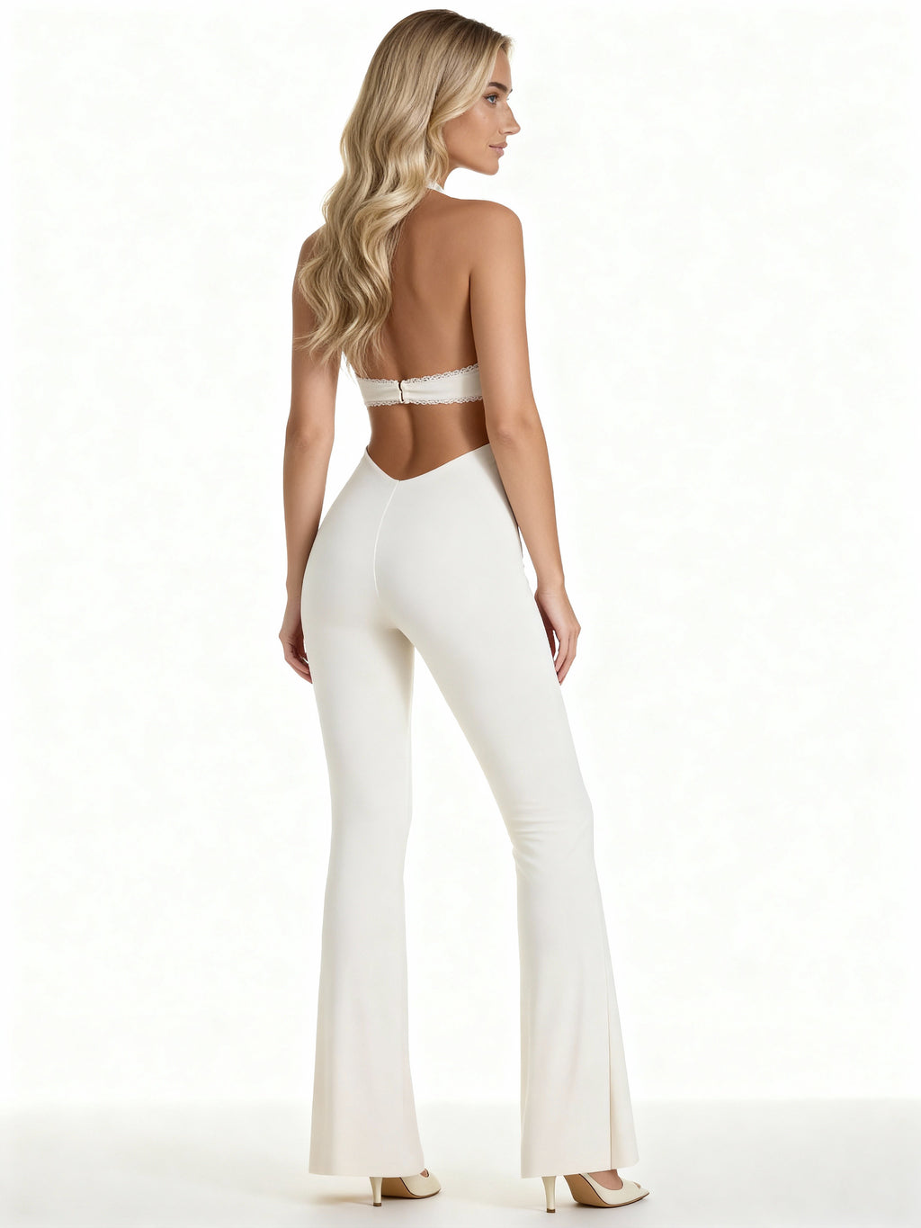 Maelis | Mono halter con escote profundo y espalda descubierta