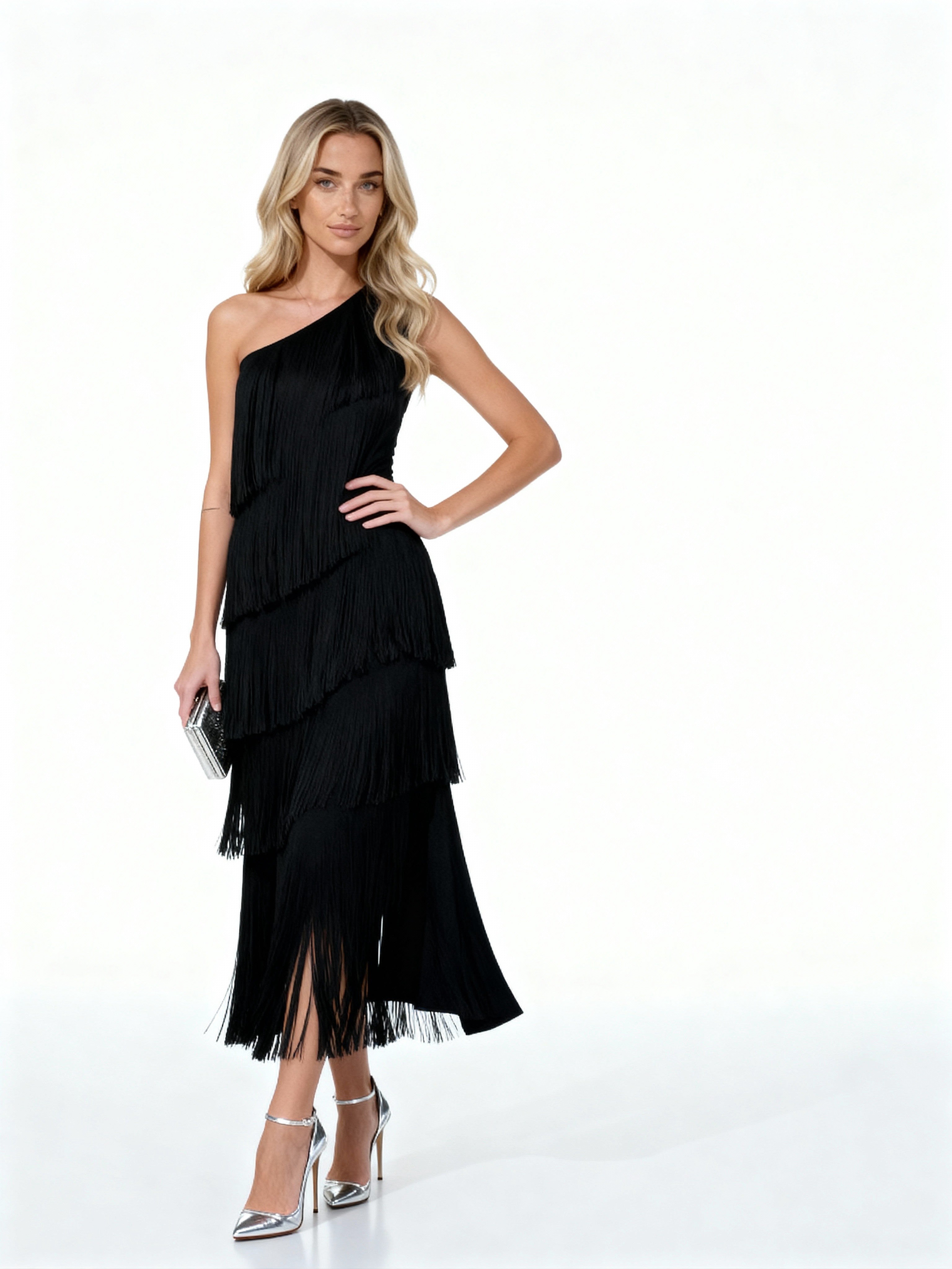 Noa | Vestido largo asimétrico de flecos