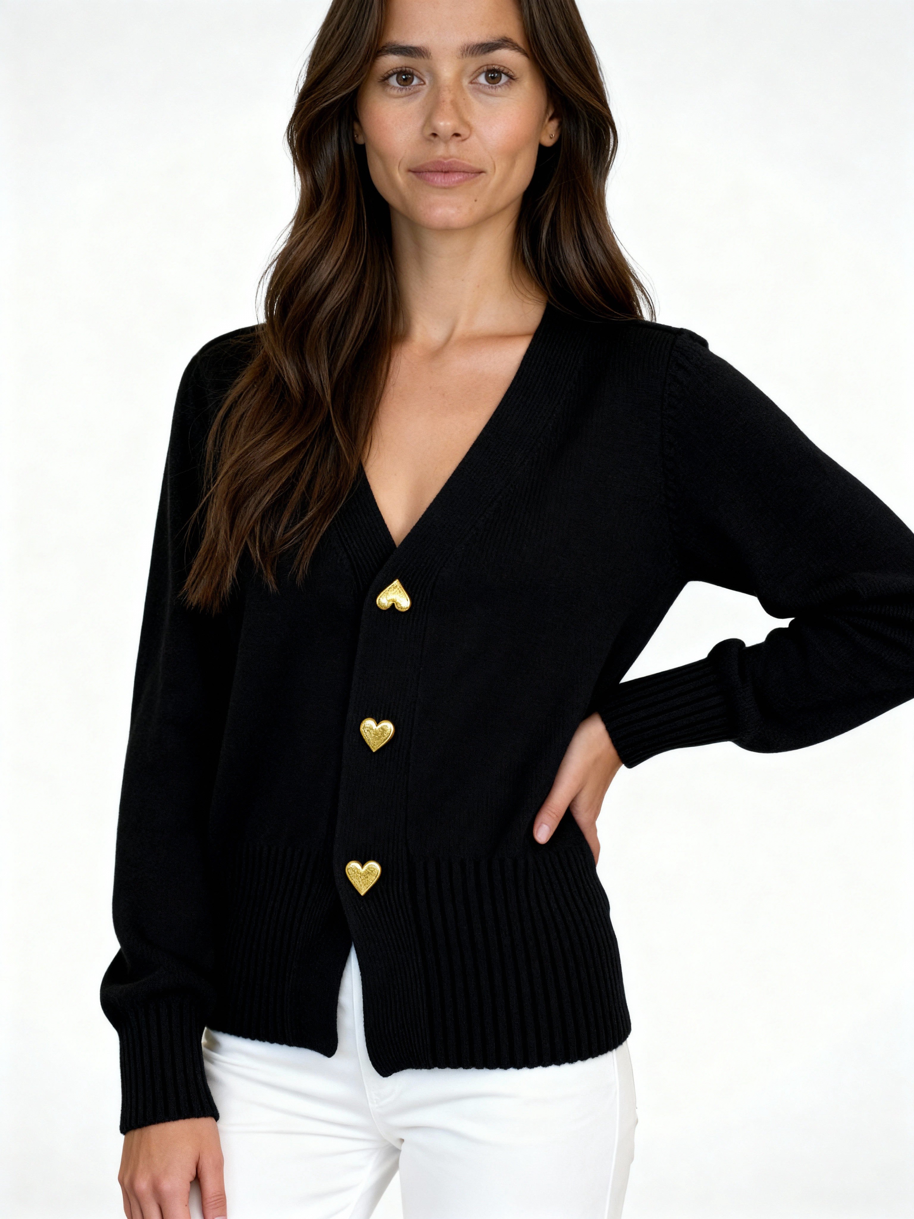 Alenya | Cárdigan de punto suave con botones dorados en forma de corazón