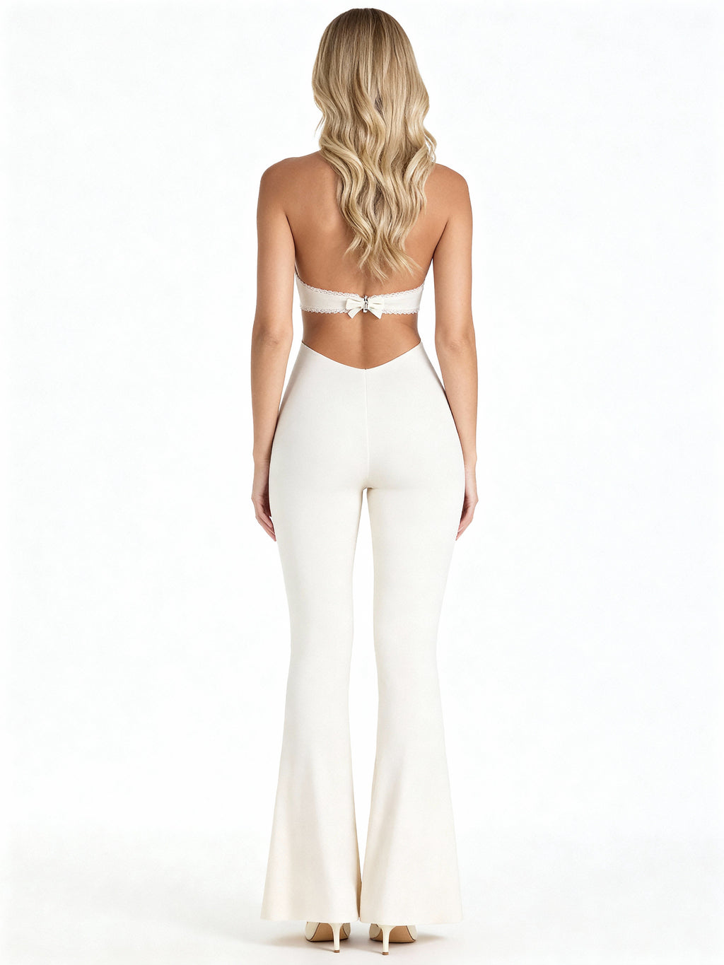 Maelis | Mono halter con escote profundo y espalda descubierta