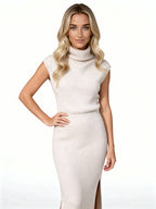 Elina | Vestido largo de punto con cuello vuelto