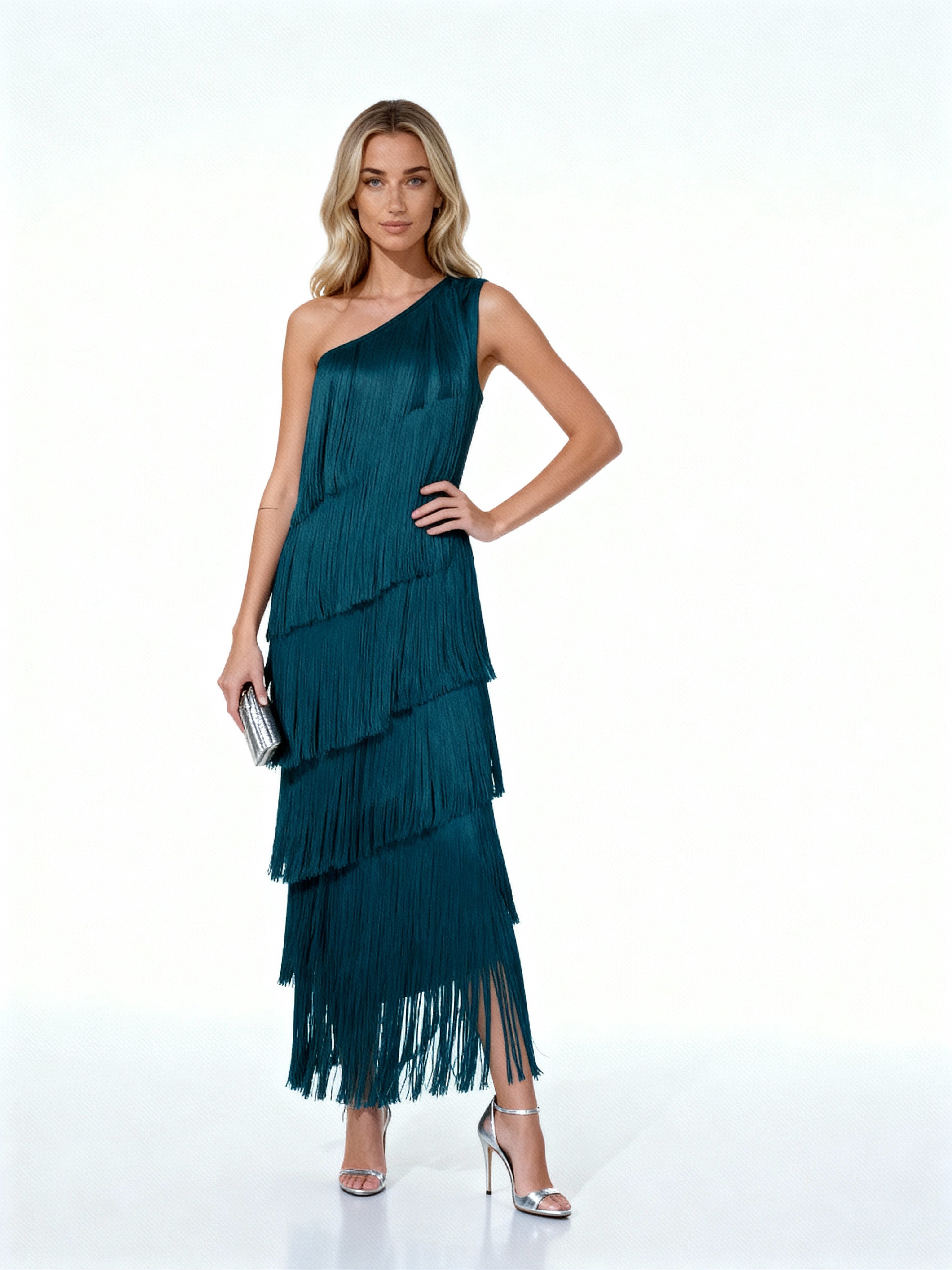 Noa | Vestido largo asimétrico de flecos